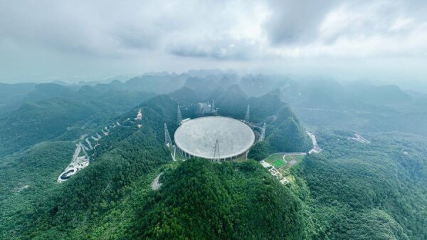 FAST's New Discovery Reshapes Understanding of Early Universe